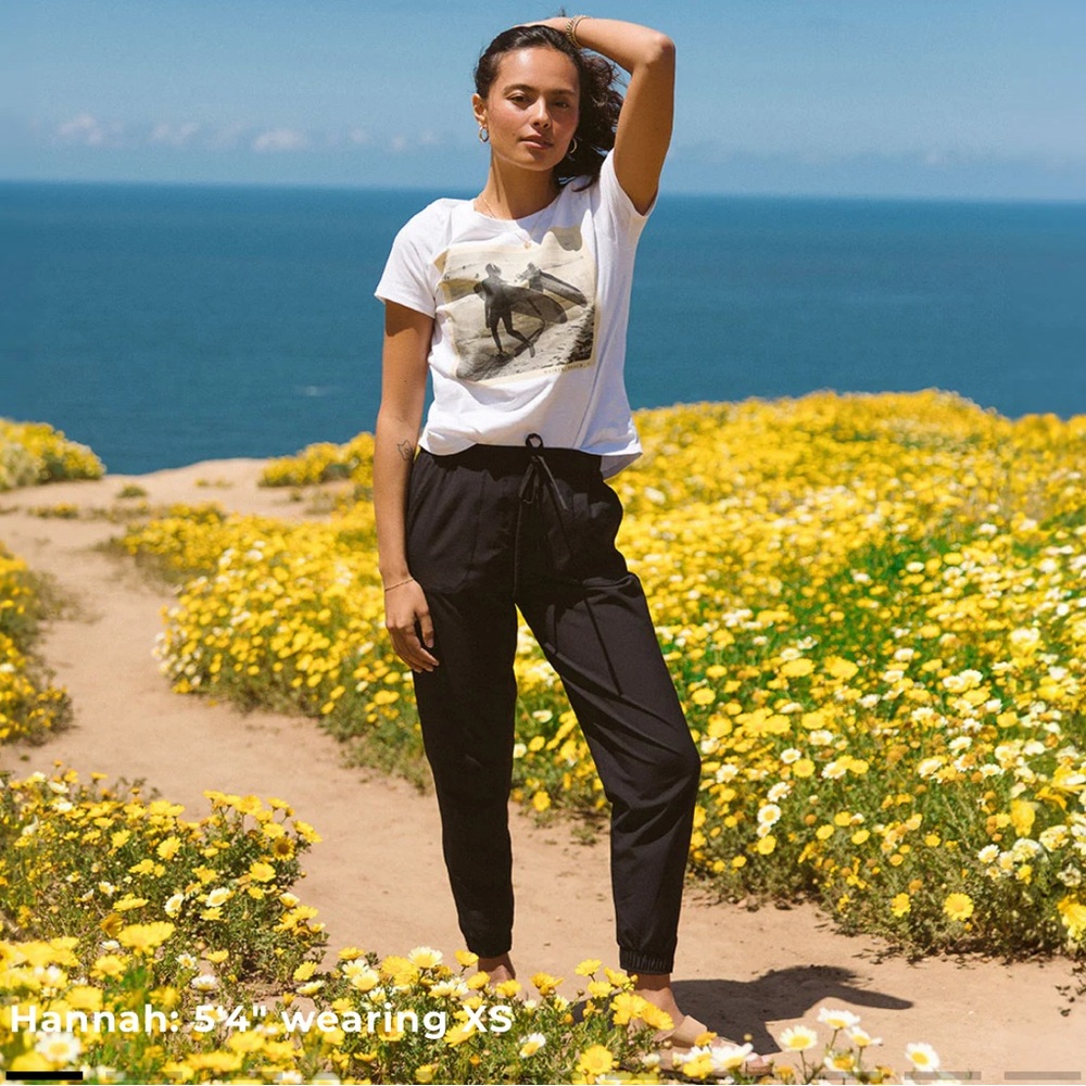 AlbionFit Women's Black Jogger Pants